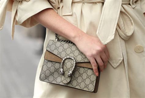 how to wear gucci crossbody bag with gucci scarf|gucci crossbody bag women's.